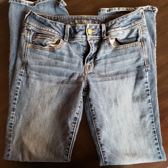American Eagle Outfitters Denim - American Eagle jeans size 10